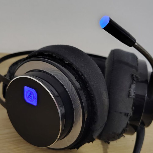 Zeroground Keiji HD 2400G gaming headphones used wired