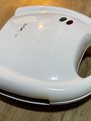 Primo toaster used, functional