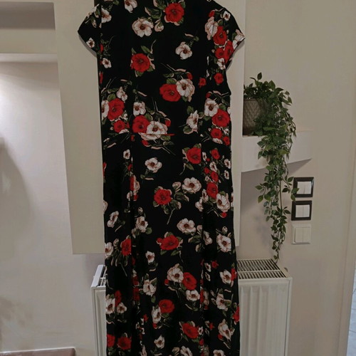 Floral women's dress used, size L, black