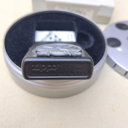Zippo lighter Stars of Hollywood Walk of Fame model 218HW.103 like new
