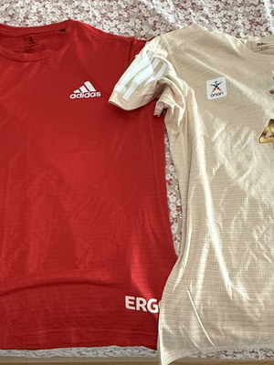 2 Women's Adidas T-Shirts Athens Marathon pack