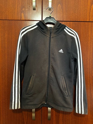 Ζακέτα Adidas μεταχειρισμένη, μαύρη και λευκή, μέγεθος 152 εκ