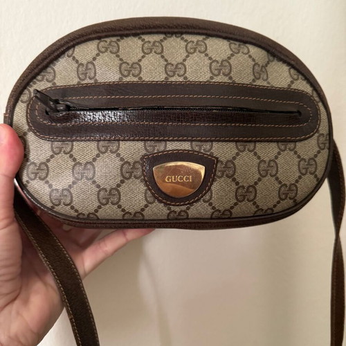 Gucci shoulder bag used, brown with minor discolorations