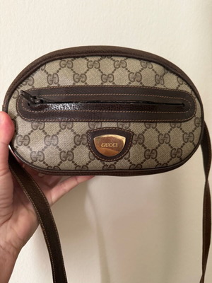 Gucci shoulder bag used, brown with minor discolorations