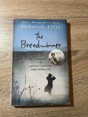 The Breadwinner book like new, Deborah Ellis