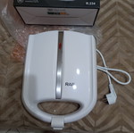 Nut maker like new