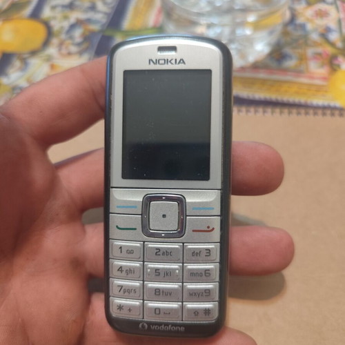 Nokia 6070 phone used, fully functional with charger