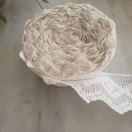Kentia lace 13 meters new, 100% cotton