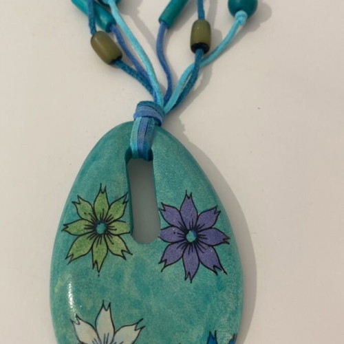 Handmade wooden jewelry set 3 pieces like new