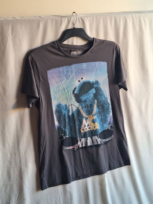 Sesame Street XL Cookie Monster DJ graphic T-shirt σαν καινούργιο, μαύρο και γκρι