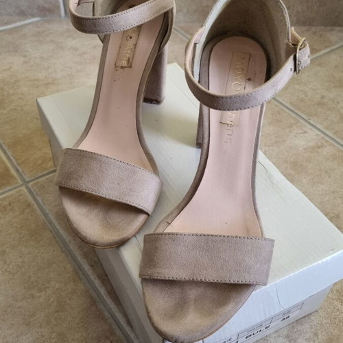 Moyo Athens beige suede sandals size 36, 8cm heel