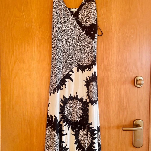Warehouse asymmetrical dress Small like new, midi summer