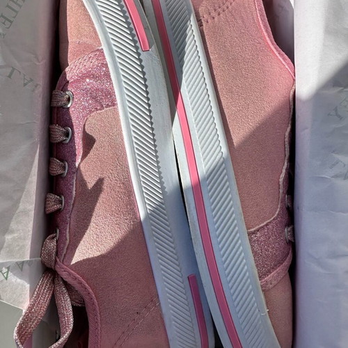 Laura Ashley girls canvas sneakers like new, size 32, pink