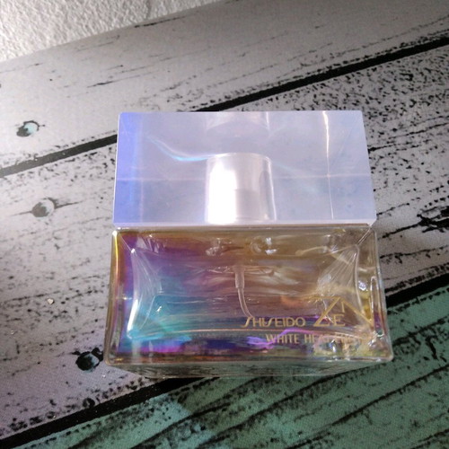 Shiseido Zen women's perfume bottle used