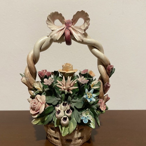 Vintage Mollica Capodimonte flower basket ceramic and porcelain, new