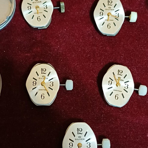 Silver 17 Rubis Women's Watch Movements like new, set of 7