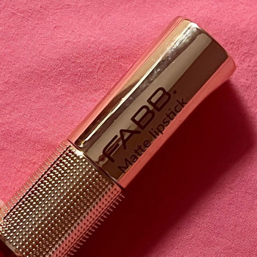Sephora and FABB red lipsticks like new