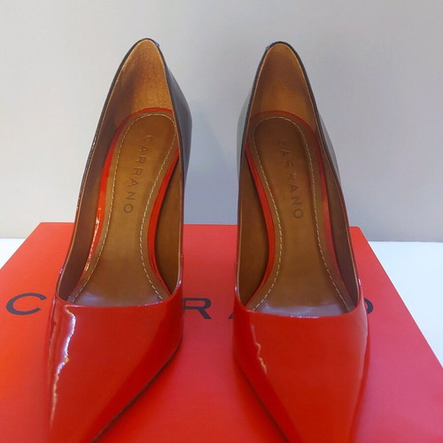 Carrano pumps like new, red ombre, 10cm heel, size 38
