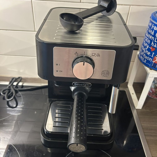 Delonghi BC260.BK Espresso Coffee Machine Like New