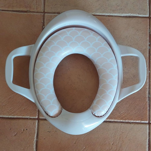 Kikka boo children's toilet seat like new