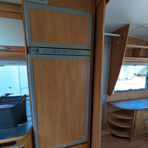 Hymer Nova 555 Caravan in good condition with documents