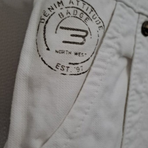 White denim pants Badge like new, late '90s style