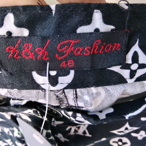 H&H pants new with tag, black and white, size L