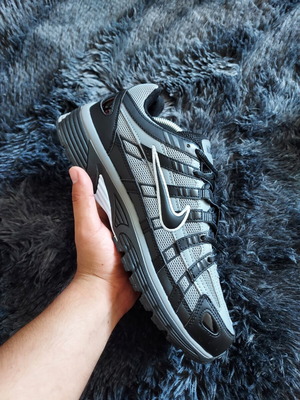 Nike P-6000 sneakers black and grey size 43