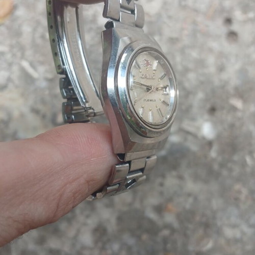 Orient 17 Jewels mechanical watch used, silver