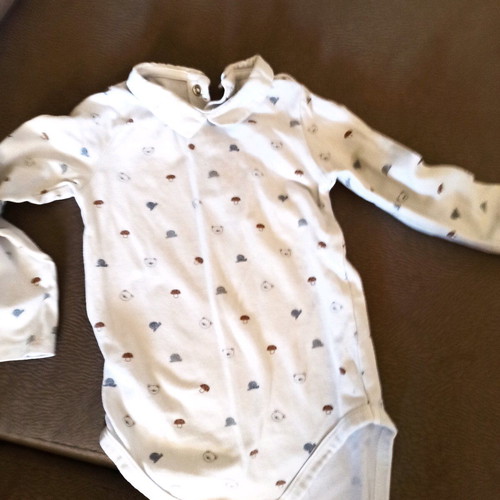 Baby bodysuit 18 months long-sleeve elastic with collar like new