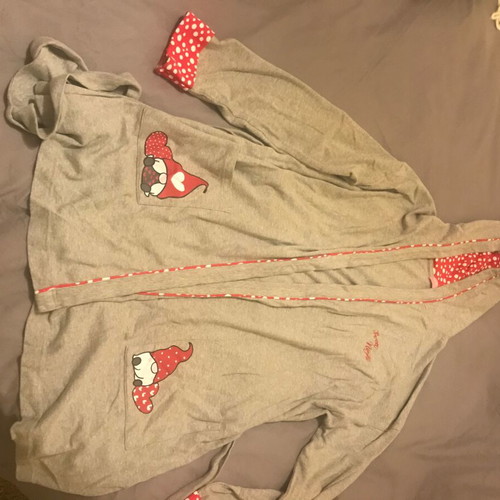 Lightweight robe new with beautiful designs