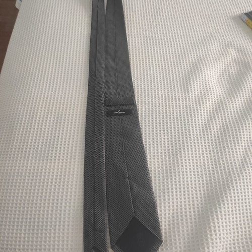 Daniel Hechter Paris tie like new, grey