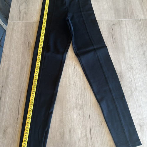 Celestino women's black leggings new, size medium