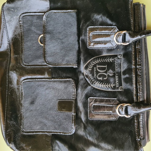D&G shoulder bag like new, black
