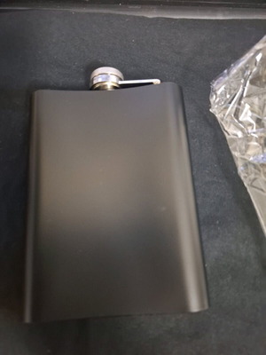 Black stainless steel flask 230 ml new