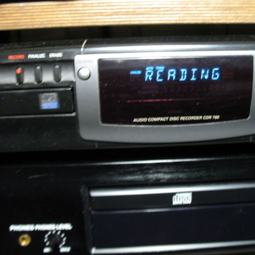 Philips CDR760 CD player recorder like new with remote