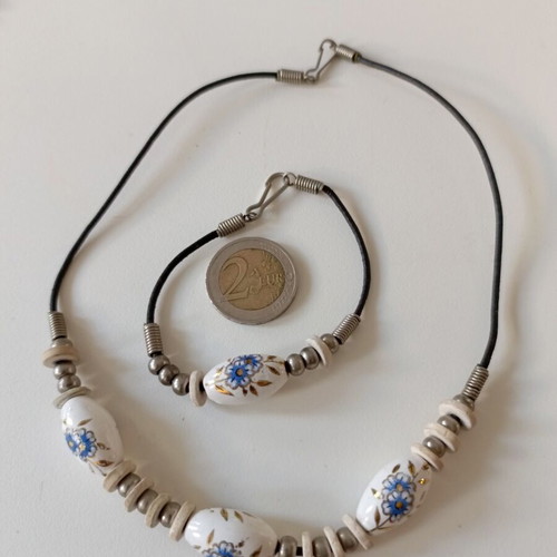 Vintage jewelry set with hand-painted white ceramic beads and gold accents