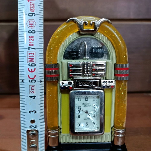 Jukebox enamel tabletop clock new