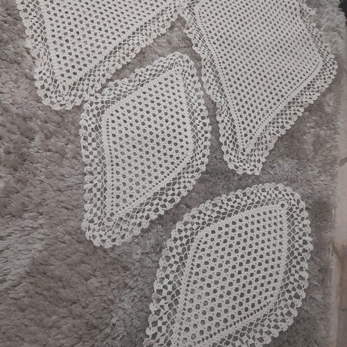 Set of 5 handmade white table linens like new