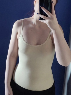 Beige bodysuit with straps like new, elastic and comfortable