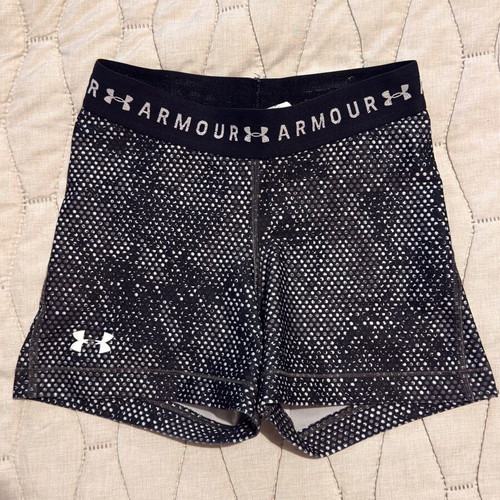 Under Armour gym shorts like new, gray, size XS