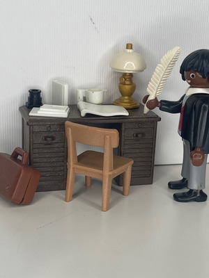 Playmobil western custom σετ με σπάνια μέρη και χέρι σε στάση γραφής