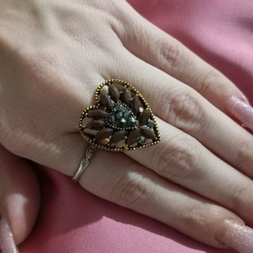Vintage heart ring with purple beads like new, adjustable size