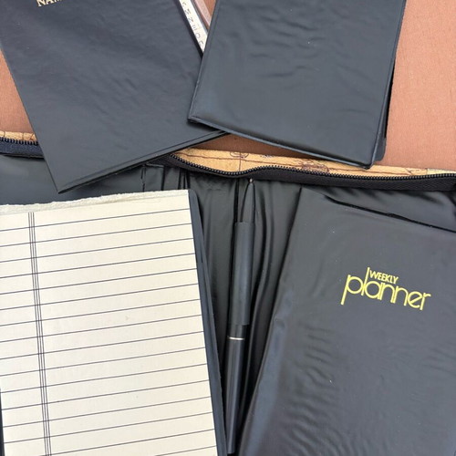 Vintage Organizer 1996 used with agenda, card holder, and weekly planner