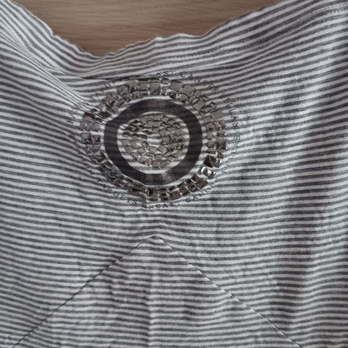 Women's skirt used, gray and white, Fashion Targets Breast Cancer