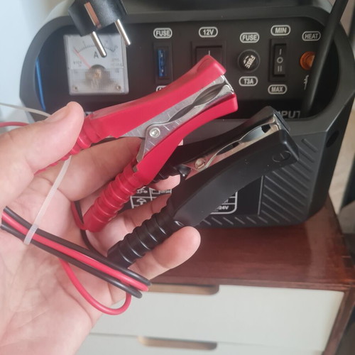 ARCMAX battery charger, brand new