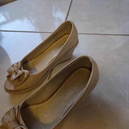 Alta Moda platform shoes like new, beige, size 38