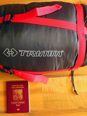 Trimm Balance Sleeping Bag like new, 195L, all-season mummy
