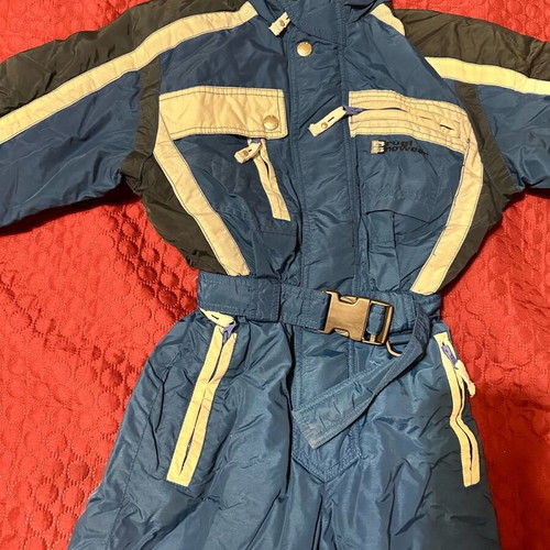 Ski jumpsuit like new, size 32
