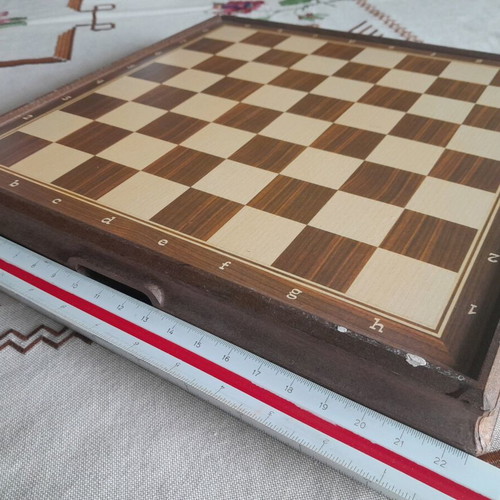 Wooden chess used, box set